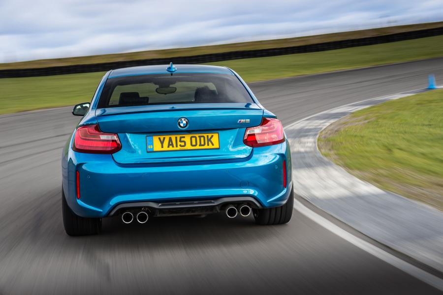  BMW M2 Coupe 2016 года  (UK) (фото 28 из 40)